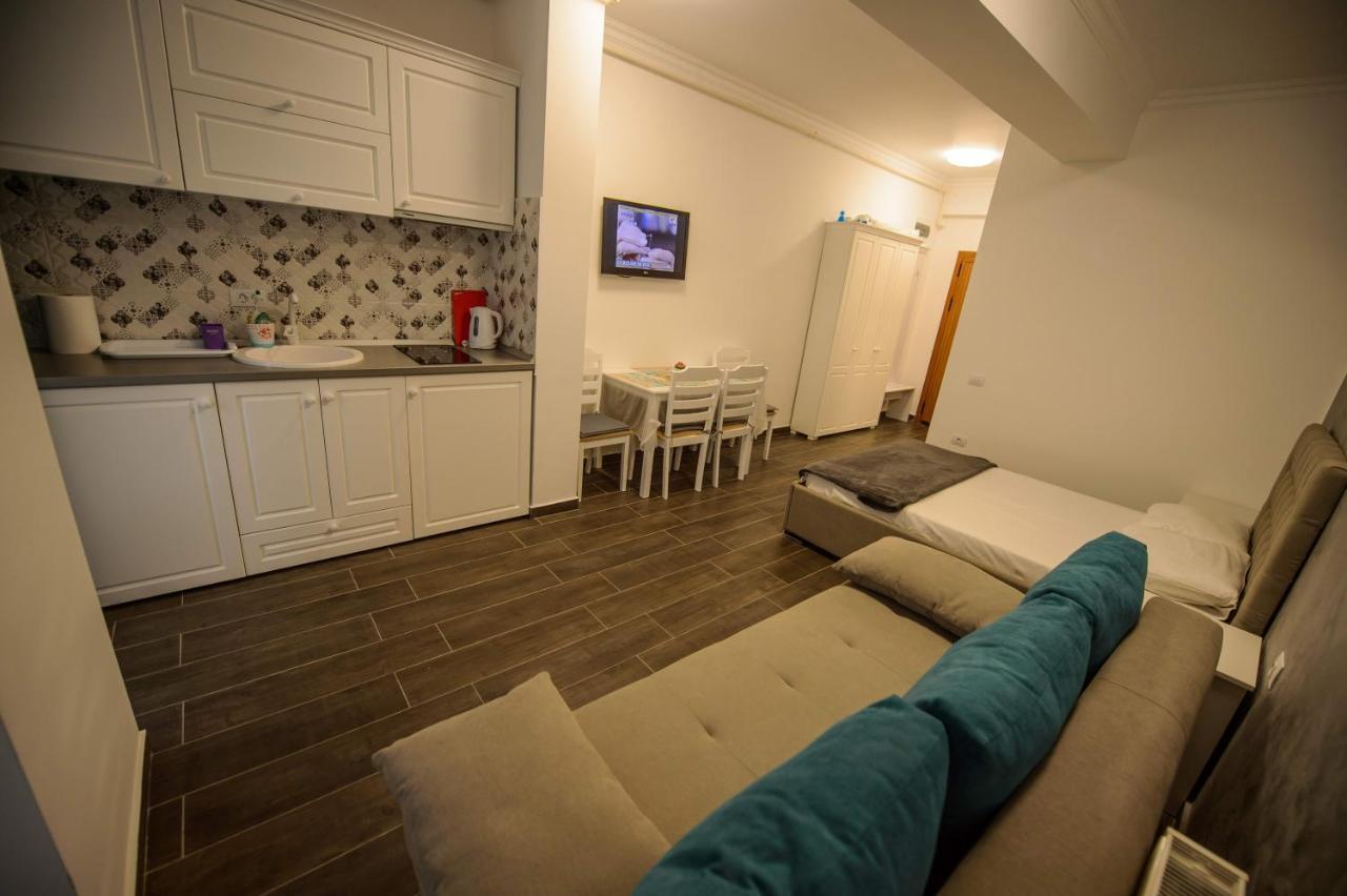 Solid Residence Mamaia Buitenkant foto