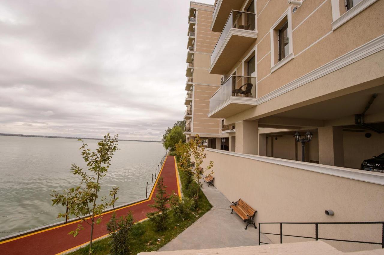 Solid Residence Mamaia Buitenkant foto